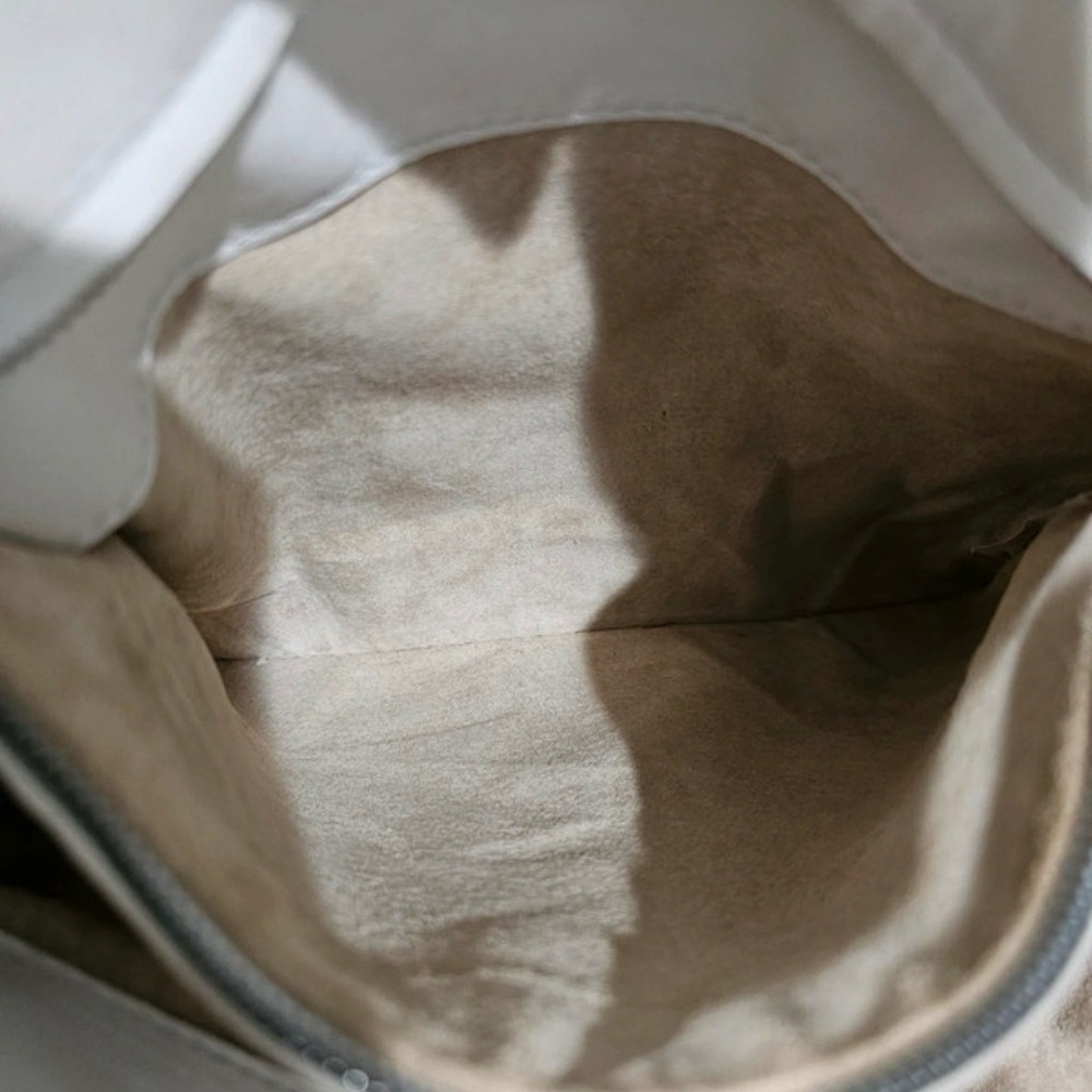 Bottega Veneta White Intrecciato Leather Tote Medium Size - Picture 7 of 16